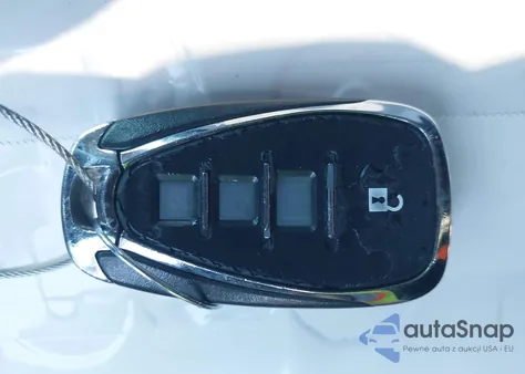 2020 Chevrolet Trax Fwd Lt z USA, uszkodzony, nr VIN KL7CJLSBXLB010910